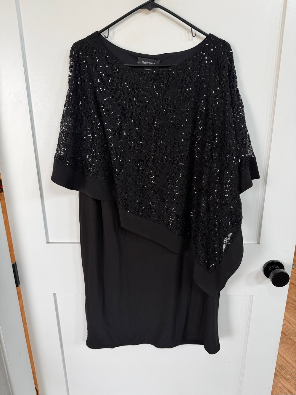 R&M Richards Black Sequin Overlay Cocktail Dress Size 14 Elegant Evening Party D